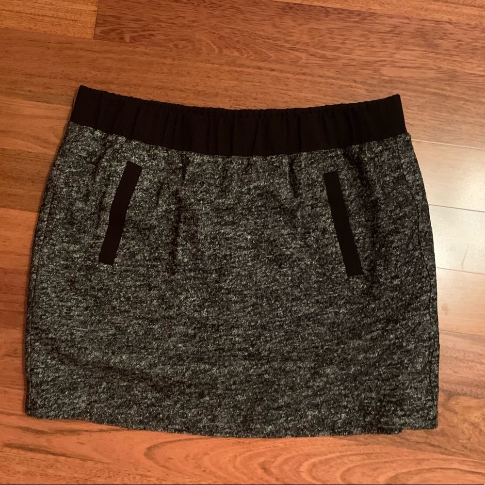 Loft Grey and Black skirt